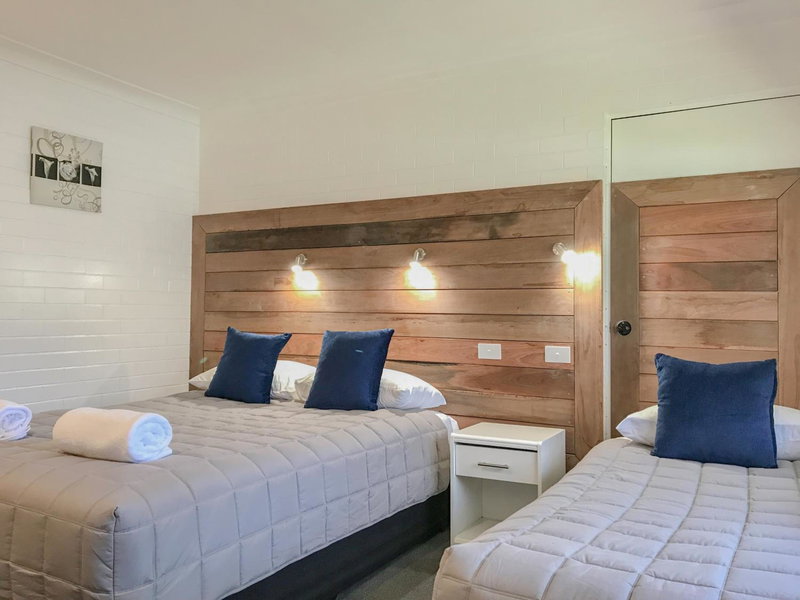 Pleasant Way River Lodge, Nowra, Australia