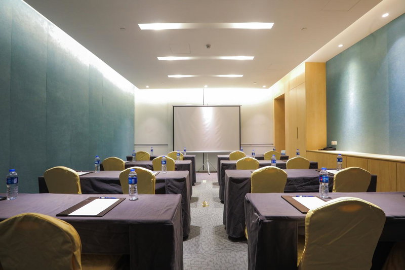 Holiday Inn Express Shanghai Songjiang Fangta by IHG, Songjiang, 中国