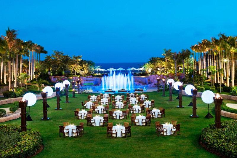 The St. Regis Sanya Yalong Bay Resort, Sanya, China