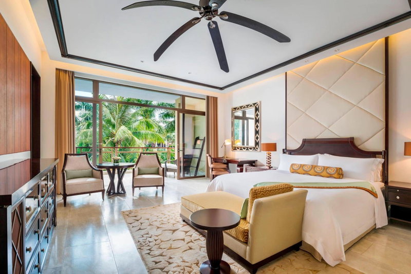 The St. Regis Sanya Yalong Bay Resort, Sanya, China