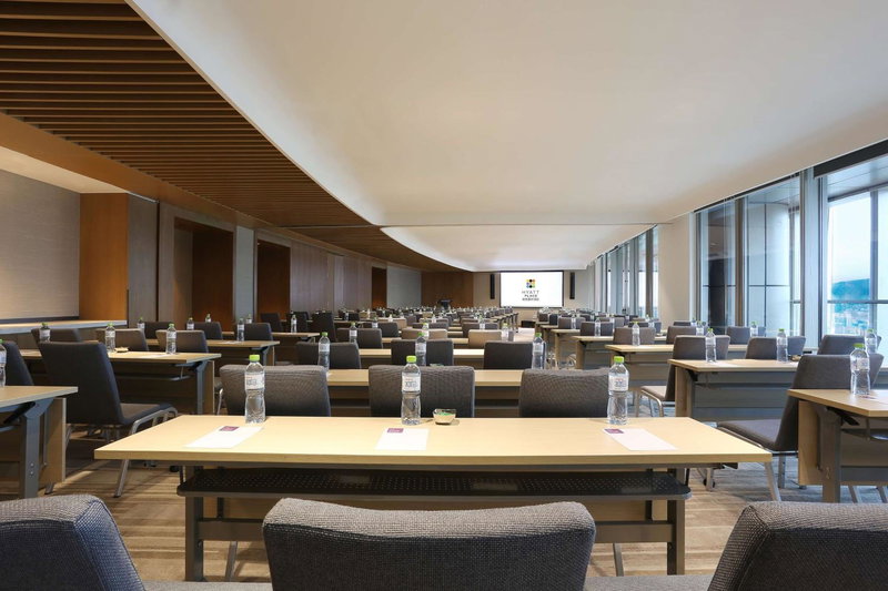 Hyatt Place Sanya City Center, Sanya, China