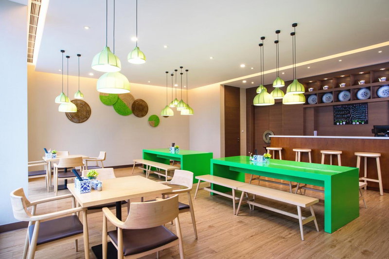 Holiday Inn Wuxi Taihu New City by IHG, Wuxi, 中国