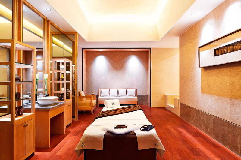 Sheraton Grand Zhengzhou Hotel, Zhengzhou, China
