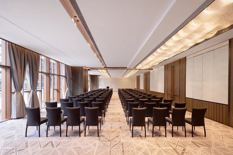Crowne Plaza Qingdao Jinshui by IHG, Qingdao, 中国