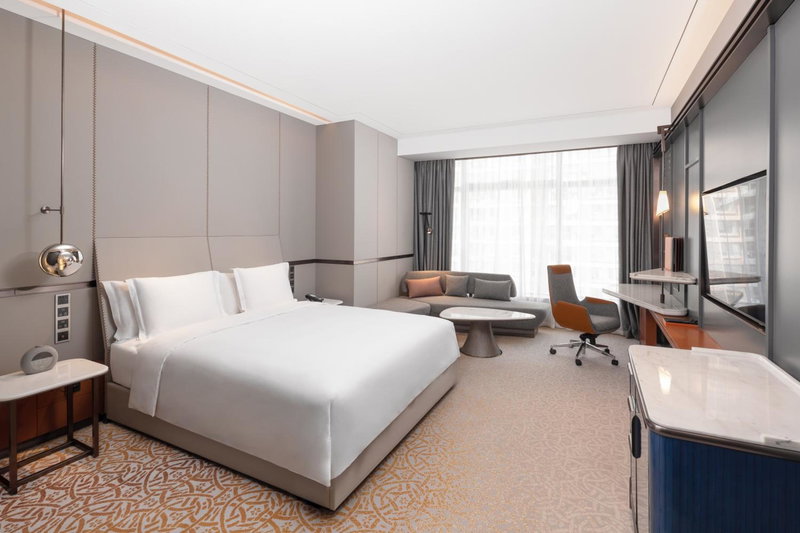 Crowne Plaza Qingdao Jinshui by IHG, Qingdao, 中国