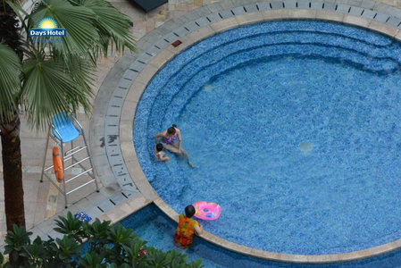Days Hotel by Wyndham Logan City Huizhou, Danshui, China