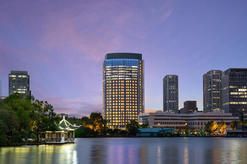 HUALUXE Shanghai Changfeng Park by IHG, Shanghai, 中国