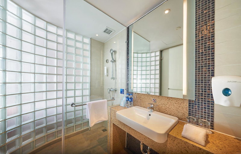 Holiday Inn Express Shanghai Jiading Industry Park by IHG, Taicang, 中国
