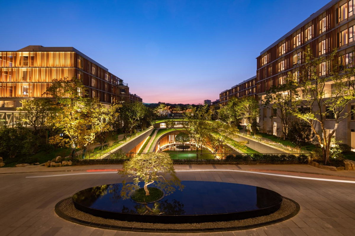 Grand WUJI Hotel, in The Unbound Collection by Hyatt, Китай