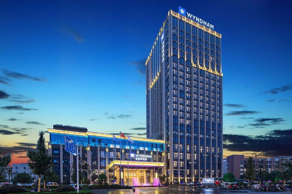 Hotel · Wyndham Grand Taixing Downtown, Taixing