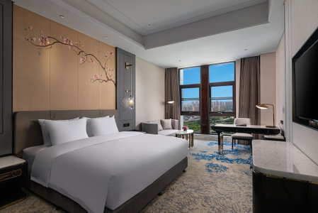 Wyndham Grand Taixing Downtown, Taizhou, China
