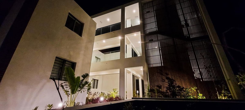 Eastern Blue - Sea View Luxury Apartment, Poste Lafayette, Mauritius