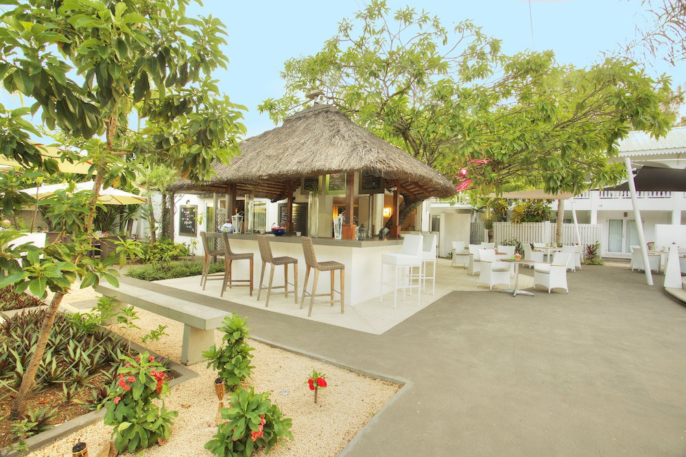 Hotel · Esprit Libre Restaurant and Guest House, Grand-Baie