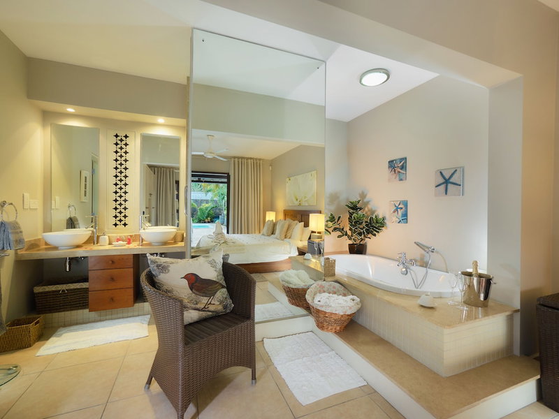 Bel Azur Beach Residence with LOV, Pointe Aux Piments, Mauritius