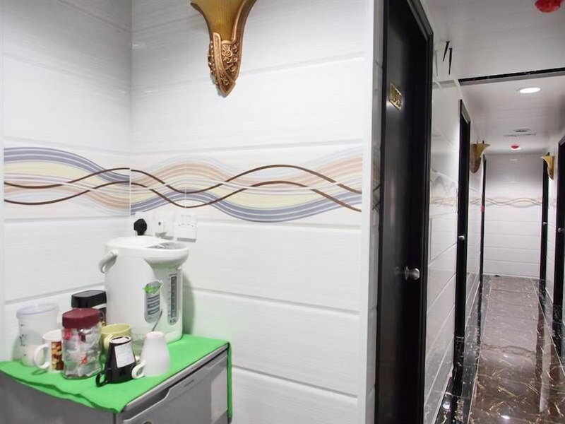 Days Hotel HK - Hostel, Kowloon, Hong Kong