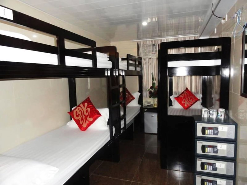 Paris Guest House - Hostel, Kowloon, Hong Kong