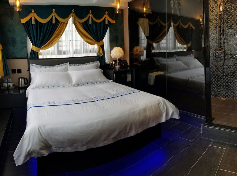 Star City Hotel - Tsim Sha Tsui, Kowloon, Hong Kong
