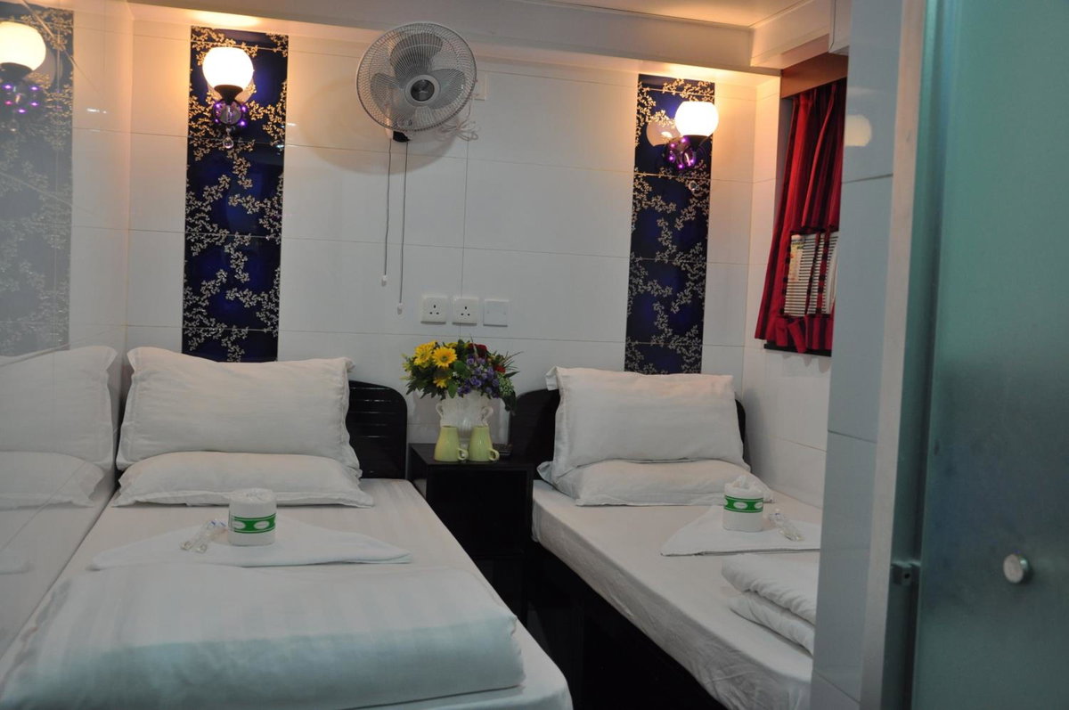 New Guangzhou Guest House, Hong Kong