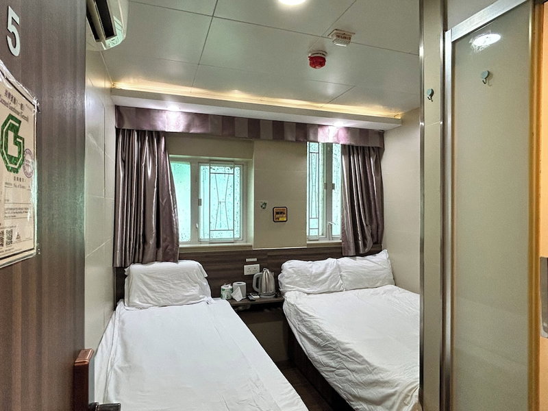 Starry Inn, Kowloon, Hong Kong