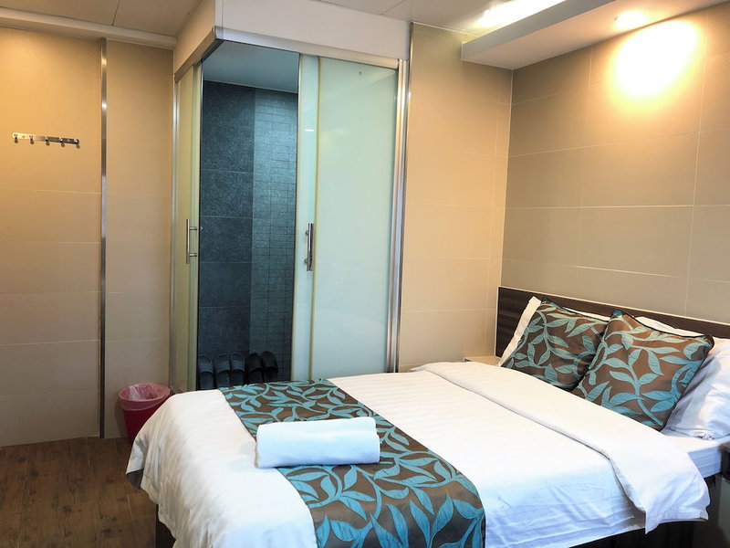 Starry Inn, Kowloon, Hong Kong