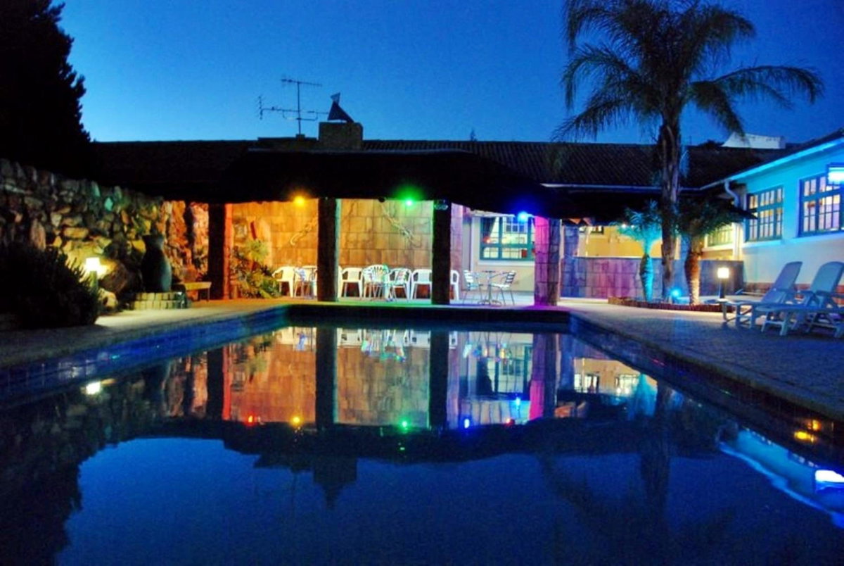 Hotel · Oasis Country Lodge, Klawer