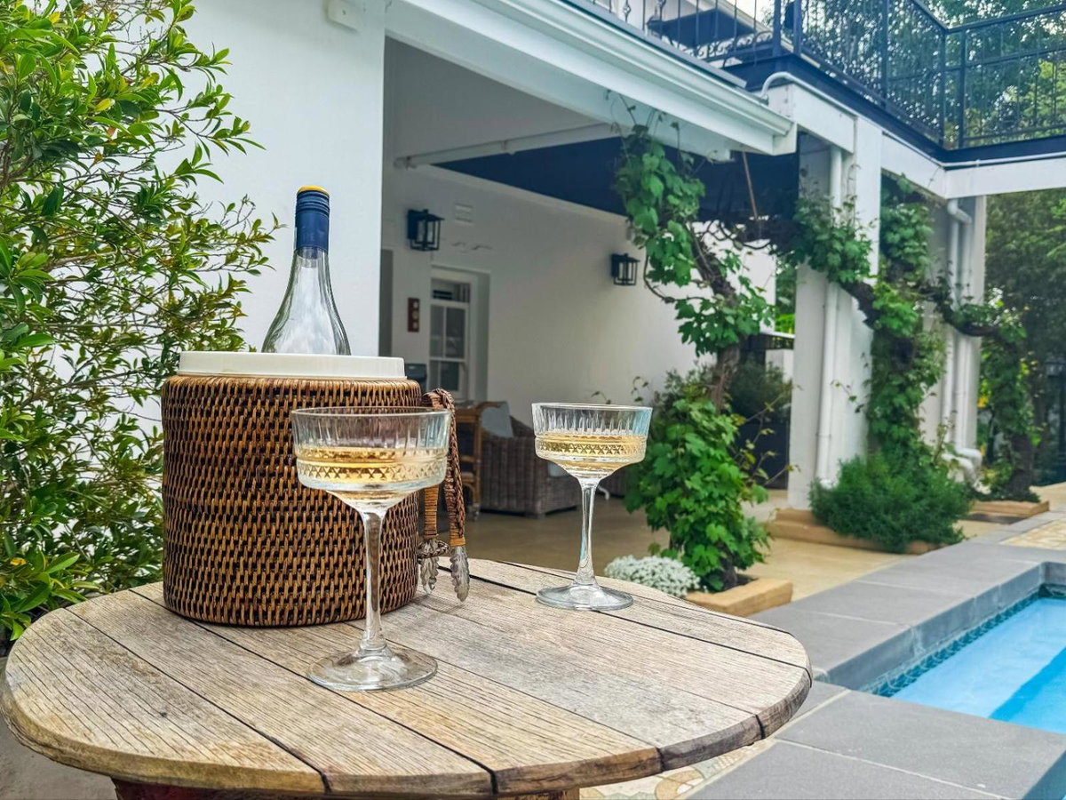 Le Petit Paris, South Africa