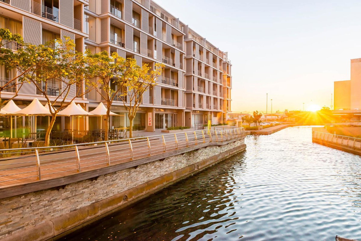 aha Harbour Bridge Hotel & Suites, South Africa