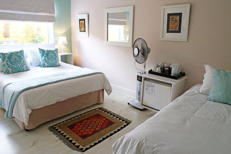 Dolphin Inn Guest House, Cape Town, South Africa