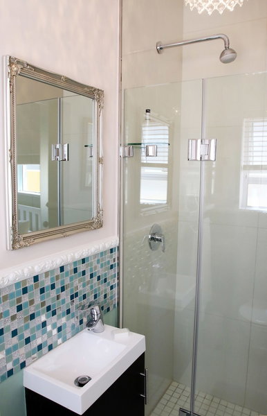 Dolphin Inn Guest House, Cape Town, South Africa