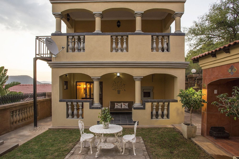 The Royal Palm Bed & Breakfast, South Africa