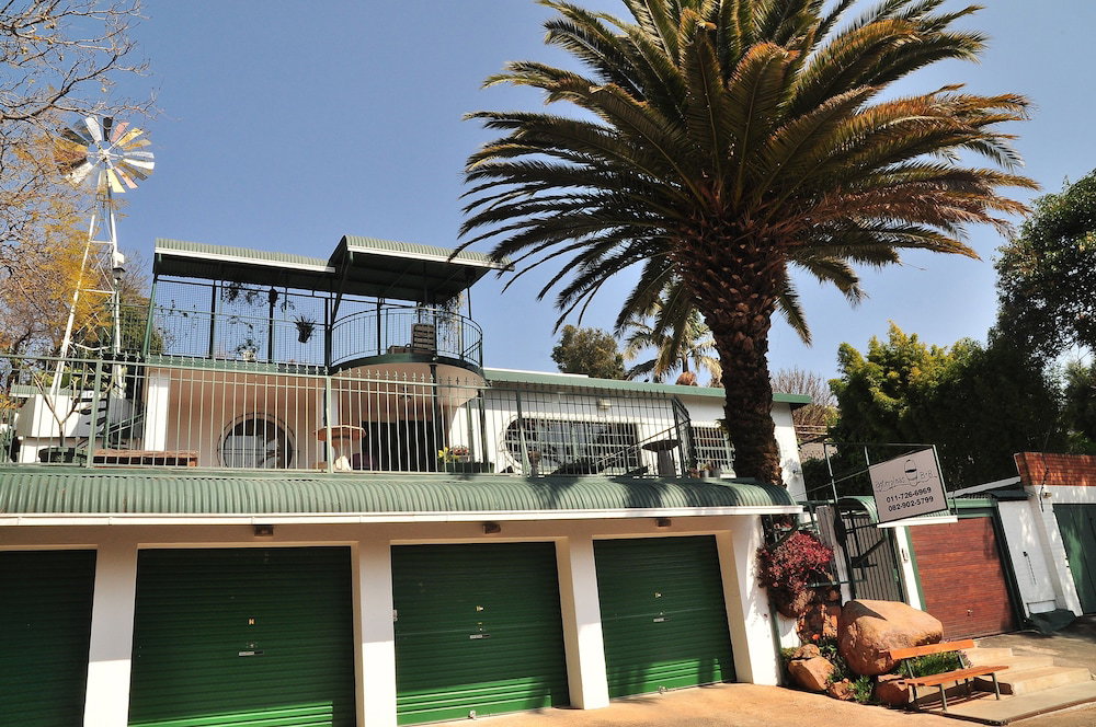 Hotel · Agterplaas Guesthouse B&B, Johannesburg