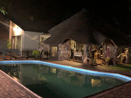 Sanyati Guesthouse, Kathu, South Africa
