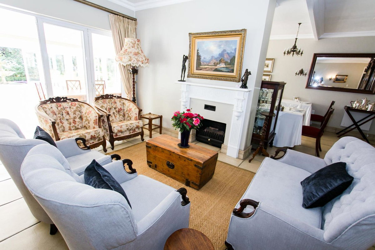 Hotel · Burkleigh House, Randburg