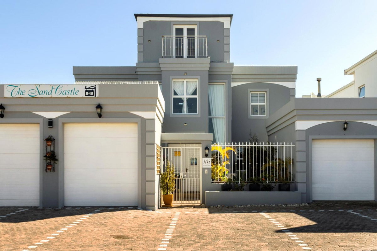 Hotel · The Sandcastle Guesthouse - Melkbosstrand, Atlantis