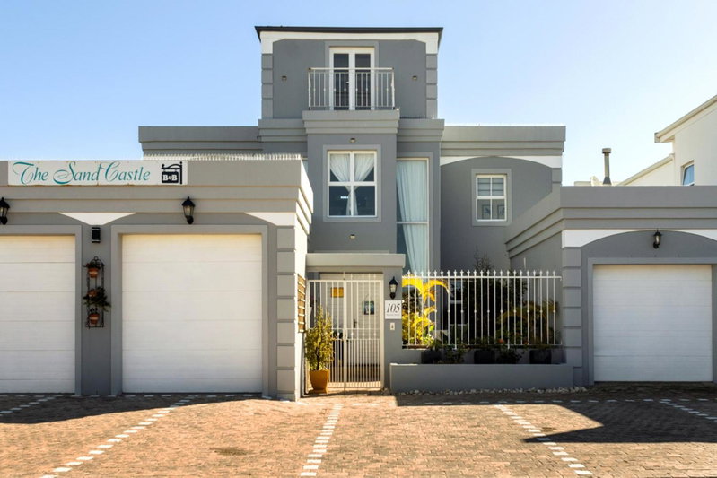 The Sandcastle Guesthouse - Melkbosstrand, Atlantis, South Africa