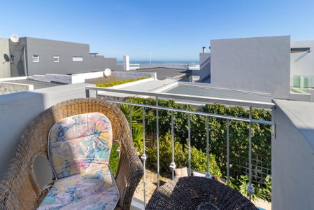 The Sandcastle Guesthouse - Melkbosstrand, Atlantis, South Africa
