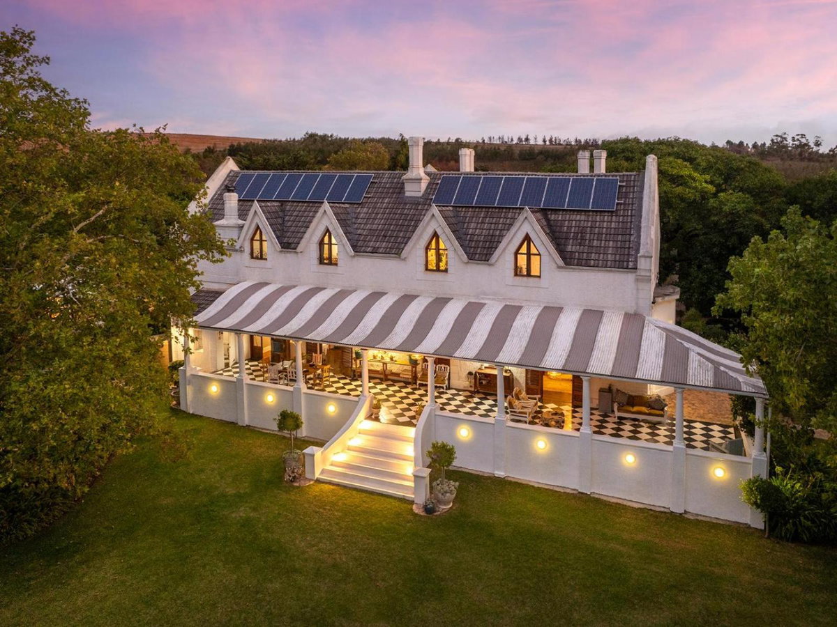 Hotel · Caledon Grace Guesthouse, Caledon