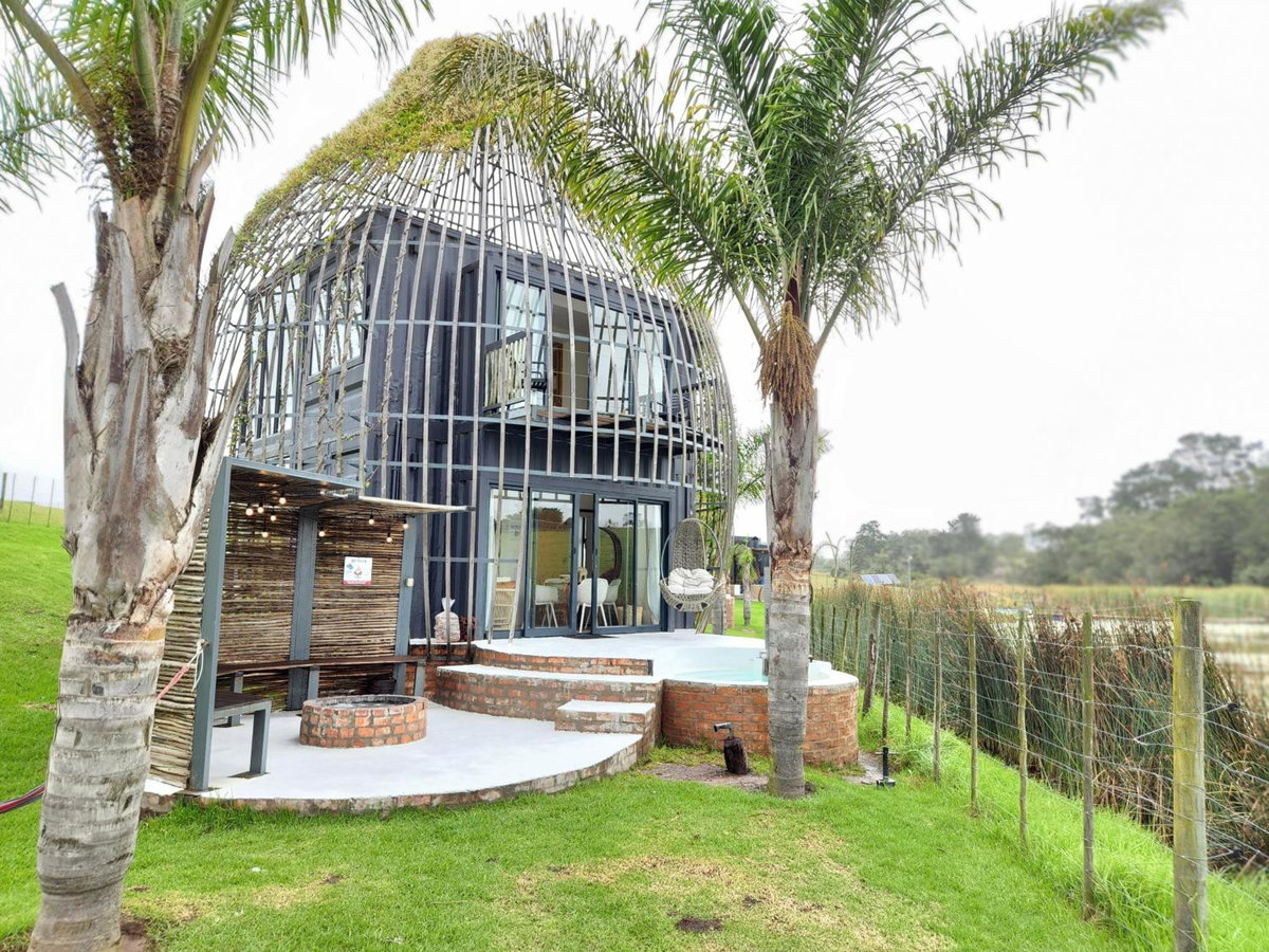 Hotel · Buff & Fellow Eco Cabins, George