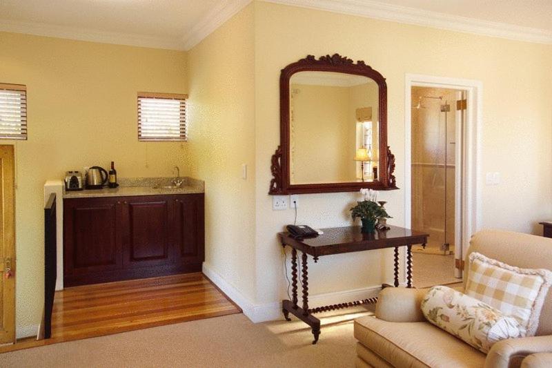 Hotel · Lemon Tree Lane, Port Elizabeth