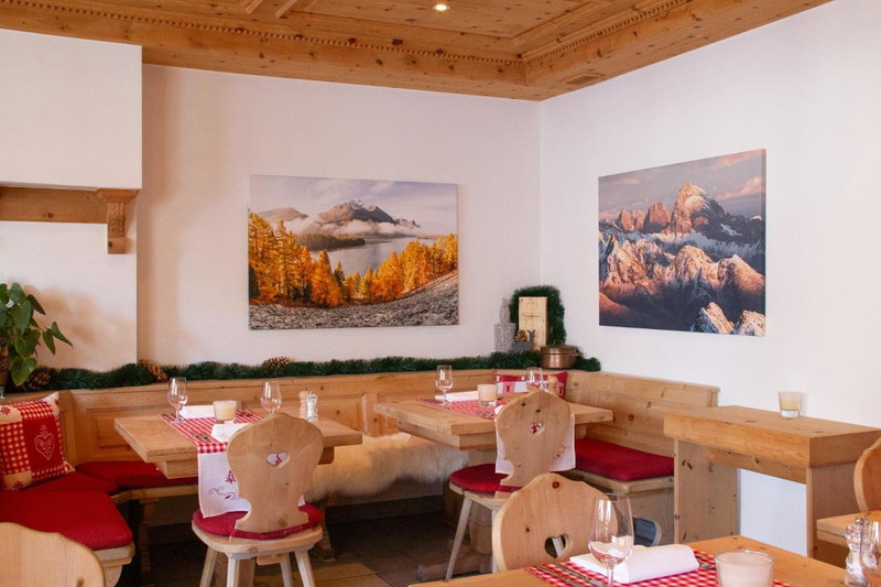 Hotel Corvatsch - Web Check-in, St. Moritz, Швейцария