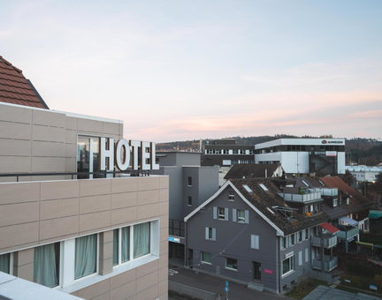 My Home Hotel - Free Parking , AC, Stadt Winterthur (Kreis 1), Suisse