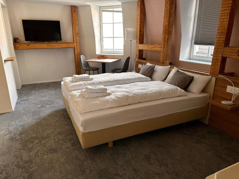Aparthotel Krone - Self Check-In, Thun, Suiza