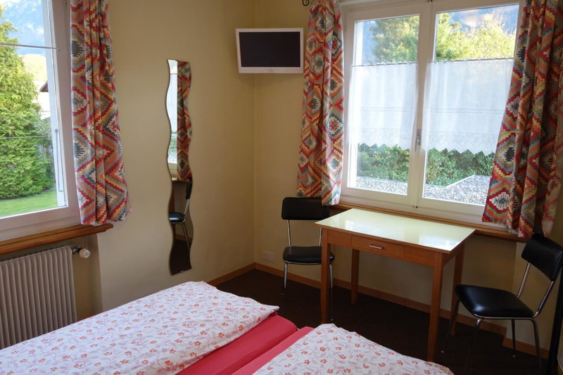 ARNOLDS Bed & Breakfast, Thun, Schweiz