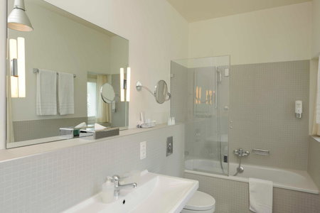 Alma Hotel - Boutique hideaway by the lake with rooftop and ladies-only wellness, Zurich, Schweiz