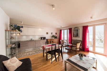 Abendrot - Direct lake view, Brienz, Switzerland