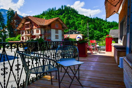 Hotel Tell and Apartments, Thun, Швейцария