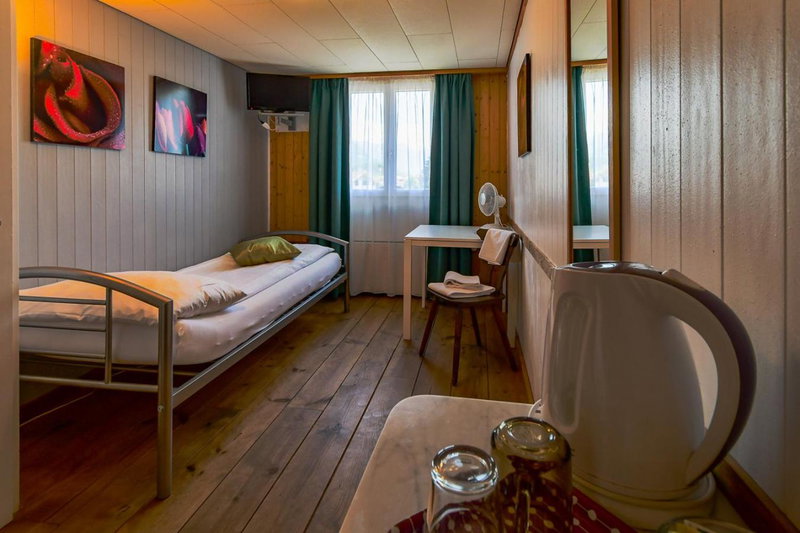 Hotel Tell and Apartments, Thun, Швейцария