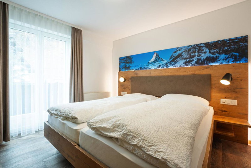 Patricia self-check-in Apartments & Spa Access at Alpen Resort, Zermatt, Швейцария