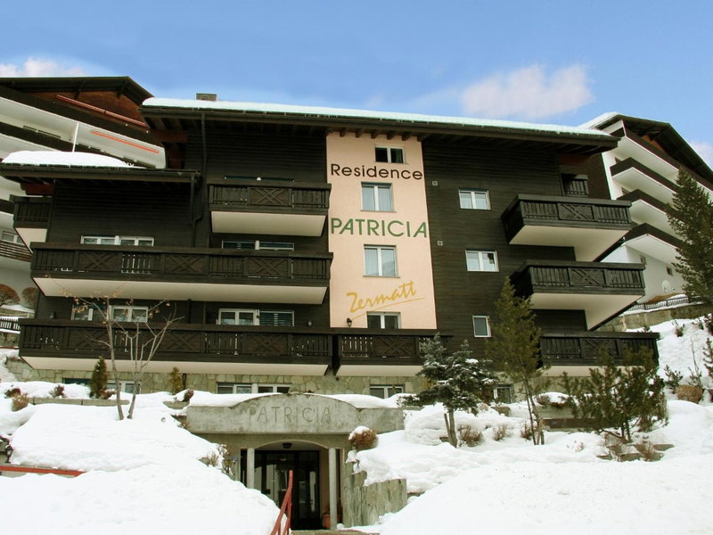 Patricia self-check-in Apartments & Spa Access at Alpen Resort, Zermatt, Швейцария