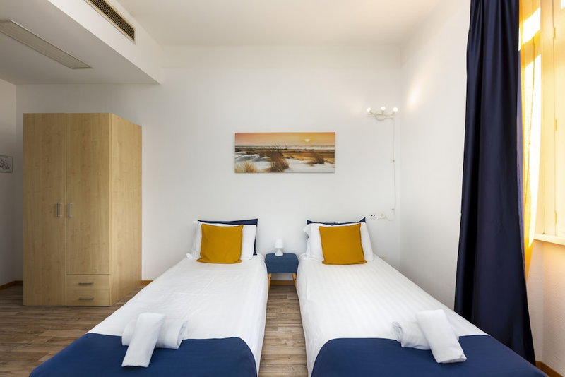 Lugano Center GuestHouse, Lugano, Швейцария